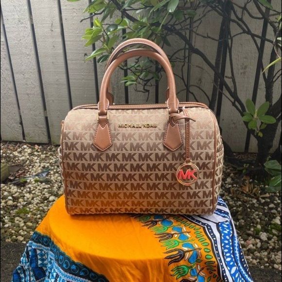 Michael Kors Handbags - Michael Kors Large Duffel